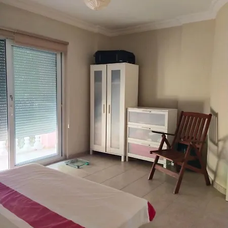 With Private Pool&garden&garage *