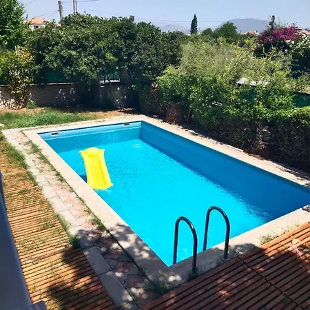 With Private Pool&garden&garage דלמן