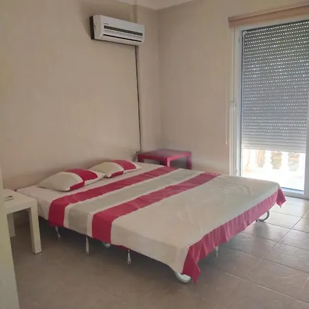 With Private Pool&garden&garage * דלמן